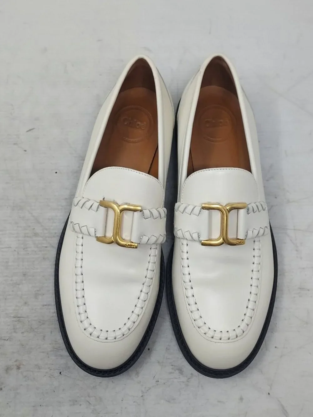 Chloe white womens